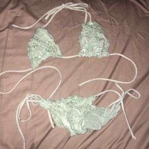 Sparkly lace scrunch butt bikini